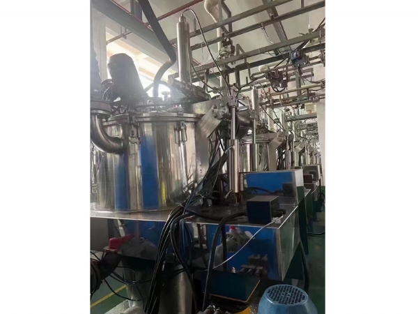 平板下卸料離心機(jī)